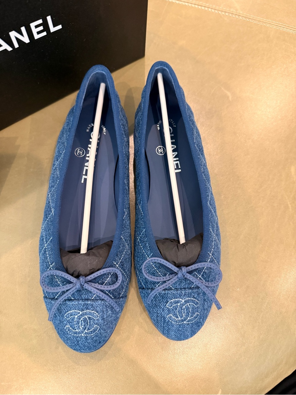 NWT Chanel - SS26 Quilted denim ballerina, in 36.5 (US6.5) - Picture 7 of 8